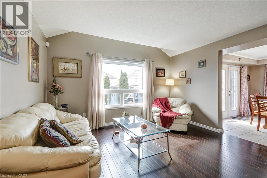 15 Waffler Crescent, Cambridge, Ontario  N1P 1H6 - Photo 9 - 40810233