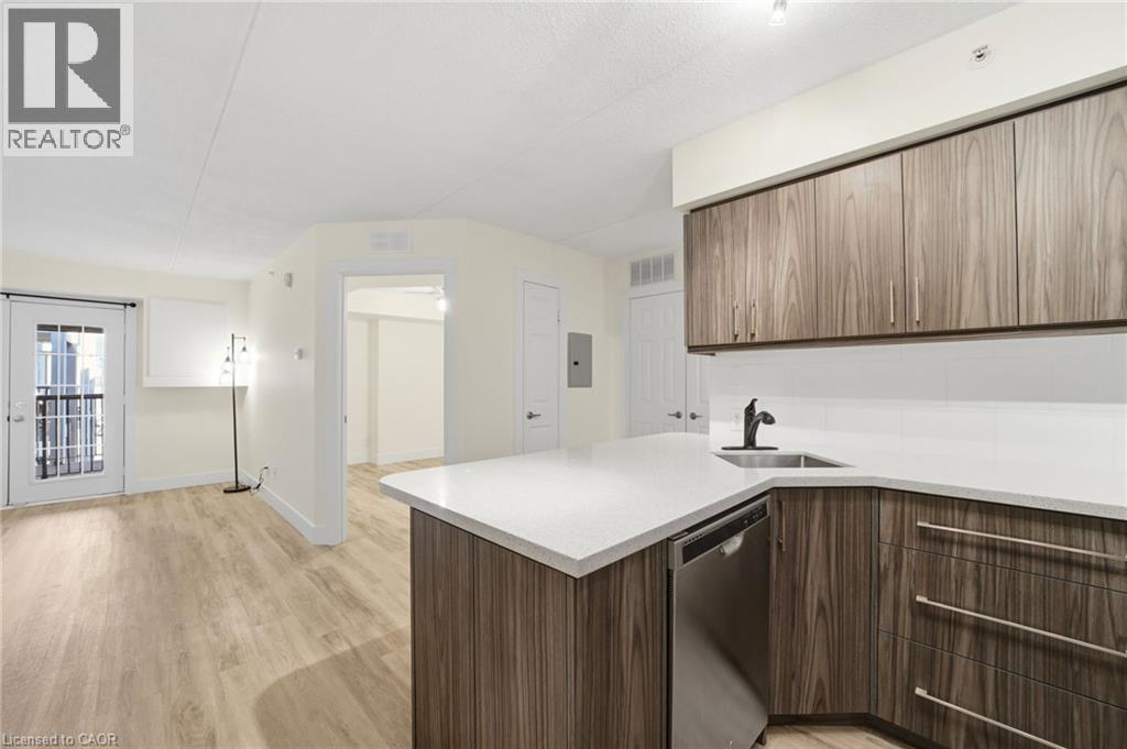 1411 Walkers Line Unit# 308, Burlington, Ontario  L7M 4P5 - Photo 13 - 40811663