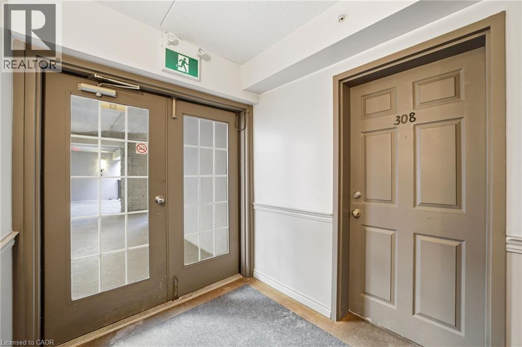 1411 Walkers Line Unit# 308, Burlington, Ontario  L7M 4P5 - Photo 18 - 40811663