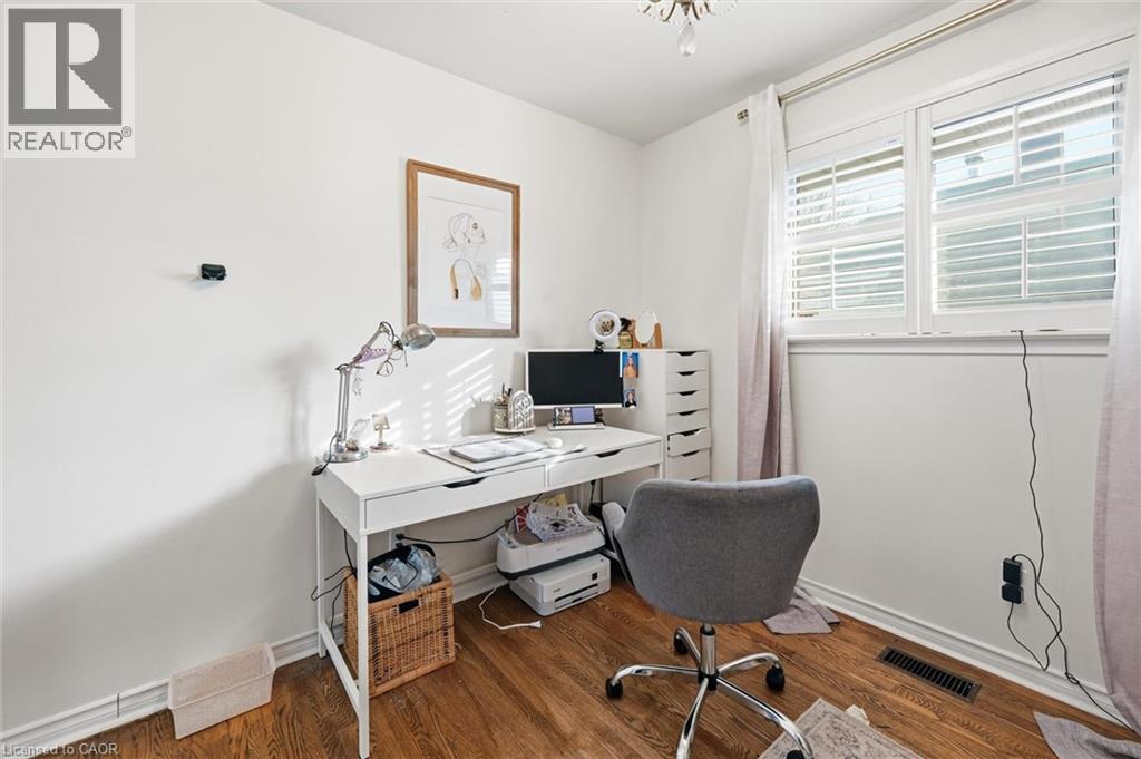 155 Ridge Street, Hamilton, Ontario  L9A 2X4 - Photo 16 - 40811446