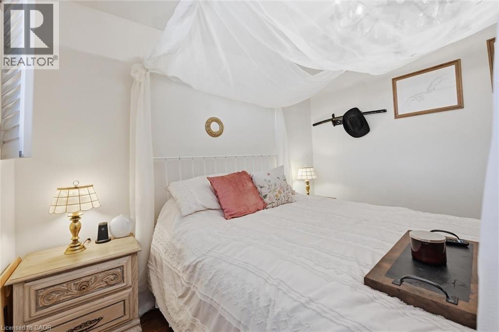 155 Ridge Street, Hamilton, Ontario  L9A 2X4 - Photo 18 - 40811446