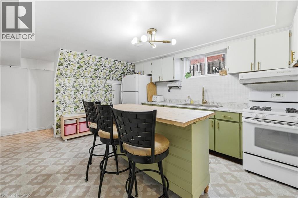 155 Ridge Street, Hamilton, Ontario  L9A 2X4 - Photo 24 - 40811446