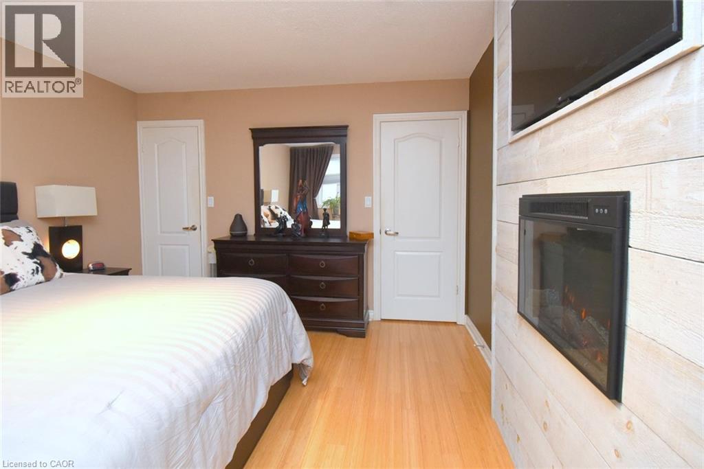 2229 Walkers Line Unit# 9, Burlington, Ontario  L7M 4X4 - Photo 24 - 40810333