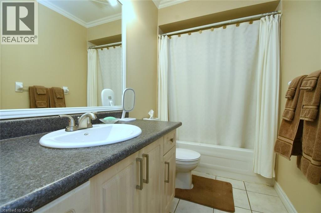 2229 Walkers Line Unit# 9, Burlington, Ontario  L7M 4X4 - Photo 32 - 40810333