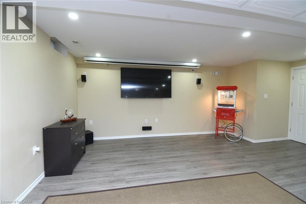 2229 Walkers Line Unit# 9, Burlington, Ontario  L7M 4X4 - Photo 41 - 40810333