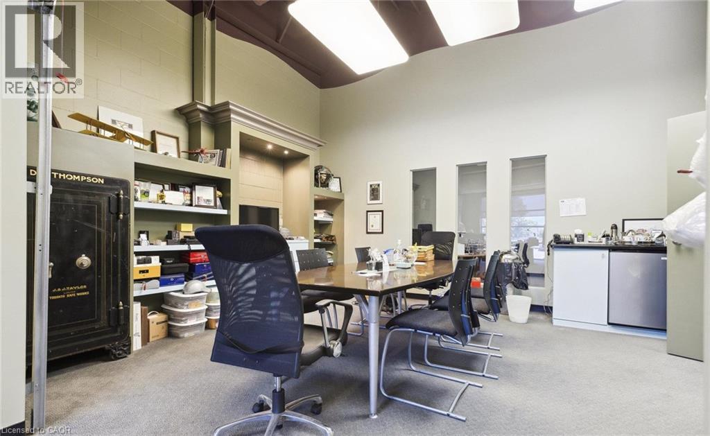 555 Barton Street, Stoney Creek, Ontario  L8E 5S1 - Photo 4 - 40811602