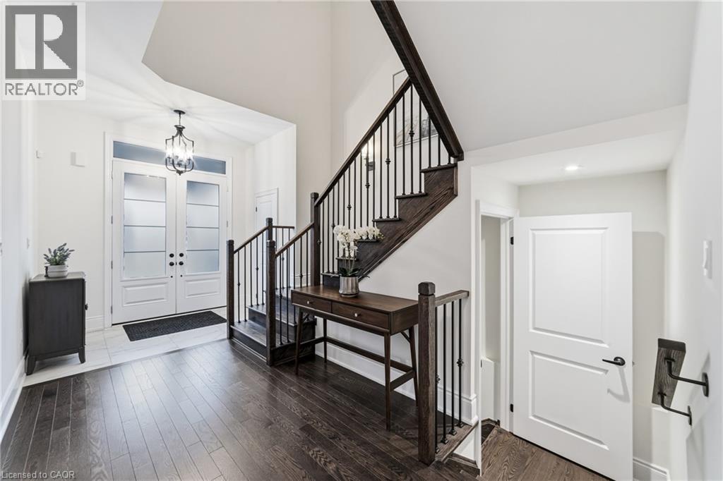 477 Parent Place, Milton, Ontario  L9E 1L2 - Photo 3 - 40810651