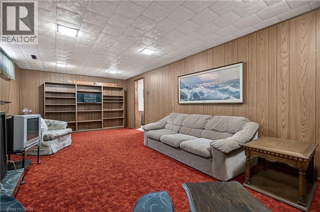 34 Helen Street, Dundas, Ontario  L9H 1N3 - Photo 24 - 40810182