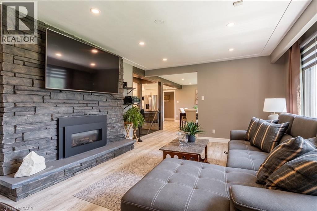 2172 Centre Road, Flamborough, Ontario  L0P 1B0 - Photo 25 - 40811852