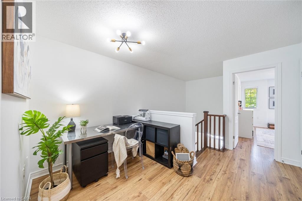 10 Liddycoat Lane Unit# 4, Hamilton, Ontario  L9G 0A7 - Photo 22 - 40811878