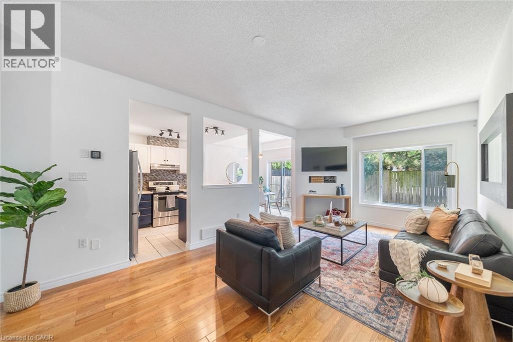 10 Liddycoat Lane Unit# 4, Hamilton, Ontario  L9G 0A7 - Photo 8 - 40811878