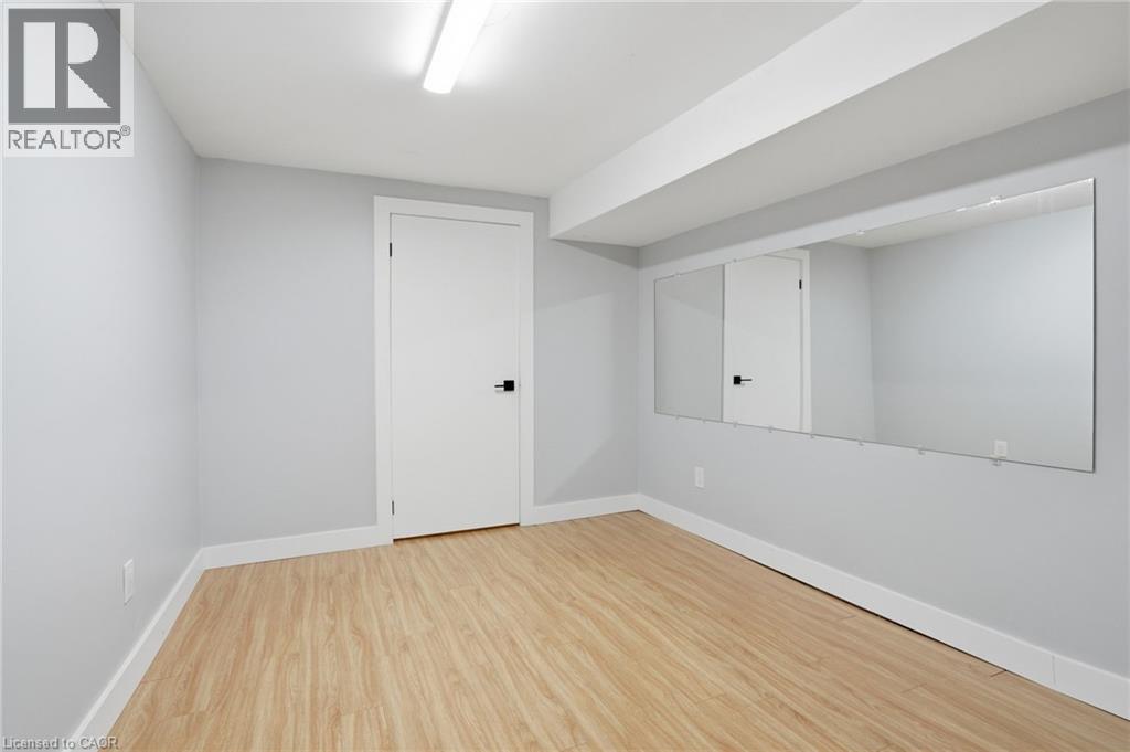 68 Delena Avenue N, Hamilton, Ontario  L8H 6B7 - Photo 29 - 40811796