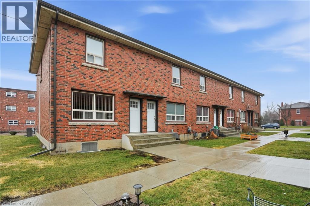 424 East 42nd Street, Hamilton, Ontario  L8T 3A9 - Photo 14 - 40811858