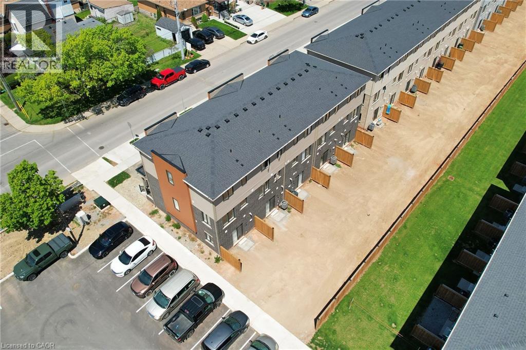 2 Reid Avenue N, Hamilton, Ontario  L8H 0B5 - Photo 3 - 40812000