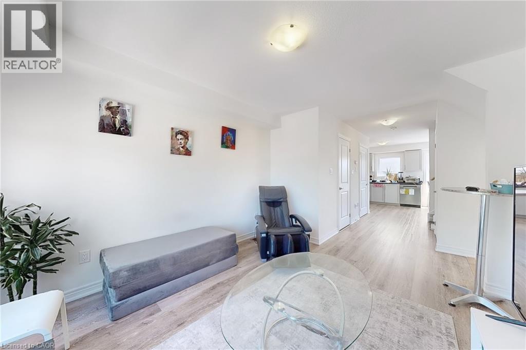 2 Reid Avenue N, Hamilton, Ontario  L8H 0B5 - Photo 5 - 40812000