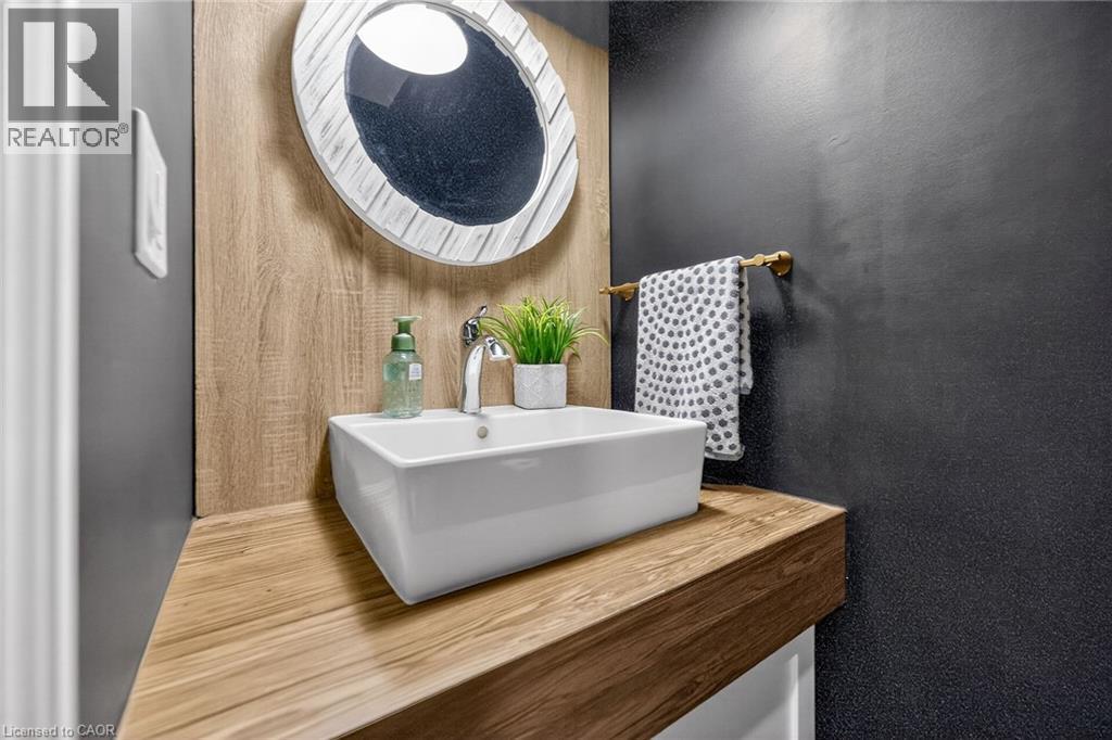 74 Farley Road, Fergus, Ontario  N1M 0E9 - Photo 36 - 40811299