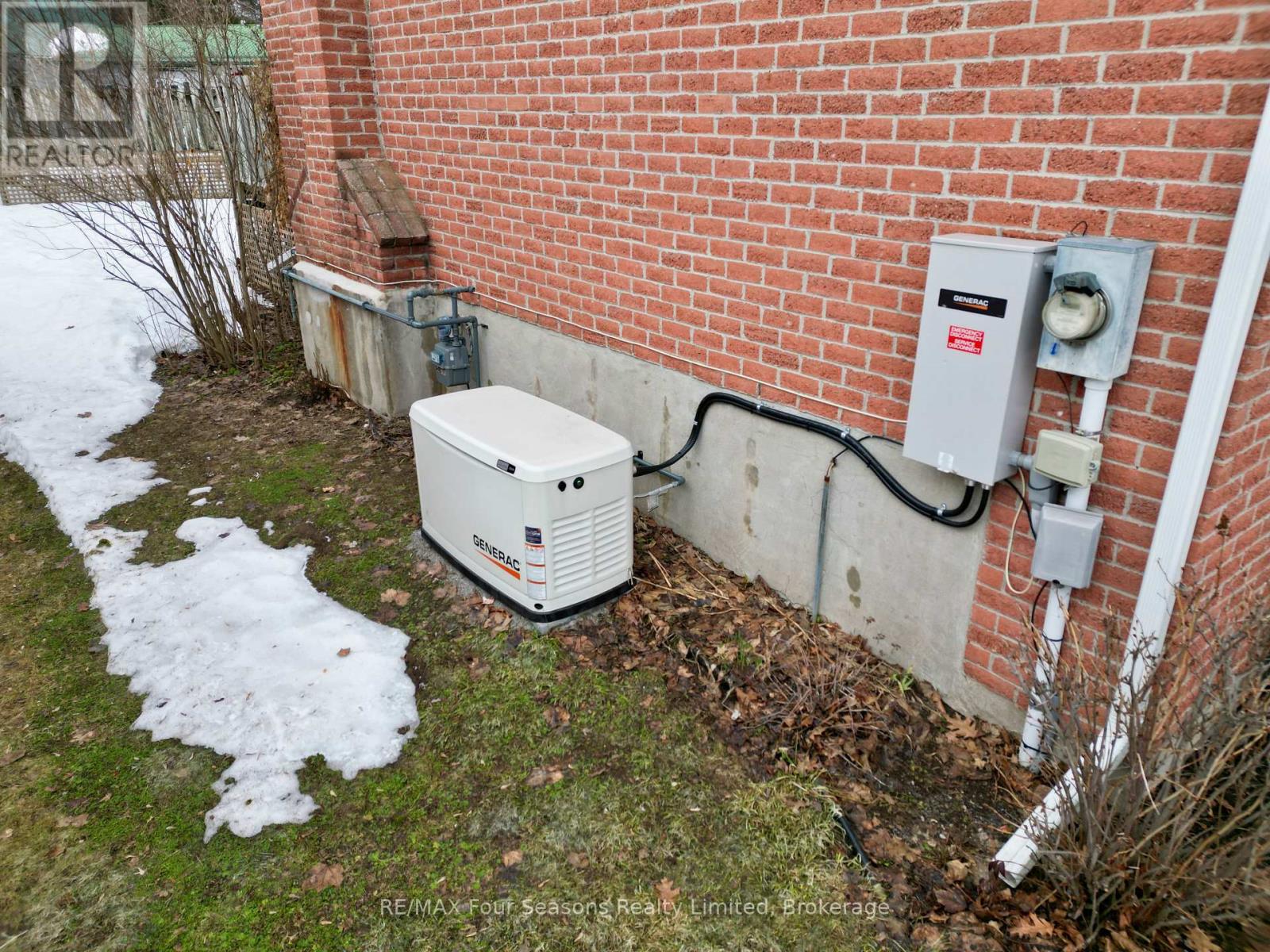 218 Datas Drive, Clearview, Ontario  L0M 1S0 - Photo 43 - S12879146