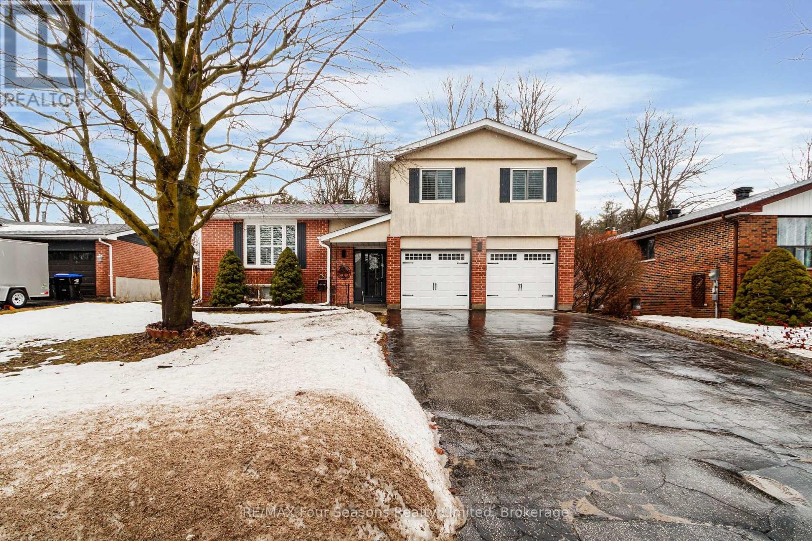 218 Datas Drive, Clearview, Ontario  L0M 1S0 - Photo 47 - S12879146