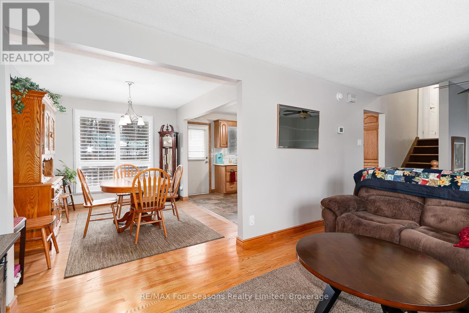 218 Datas Drive, Clearview, Ontario  L0M 1S0 - Photo 9 - S12879146