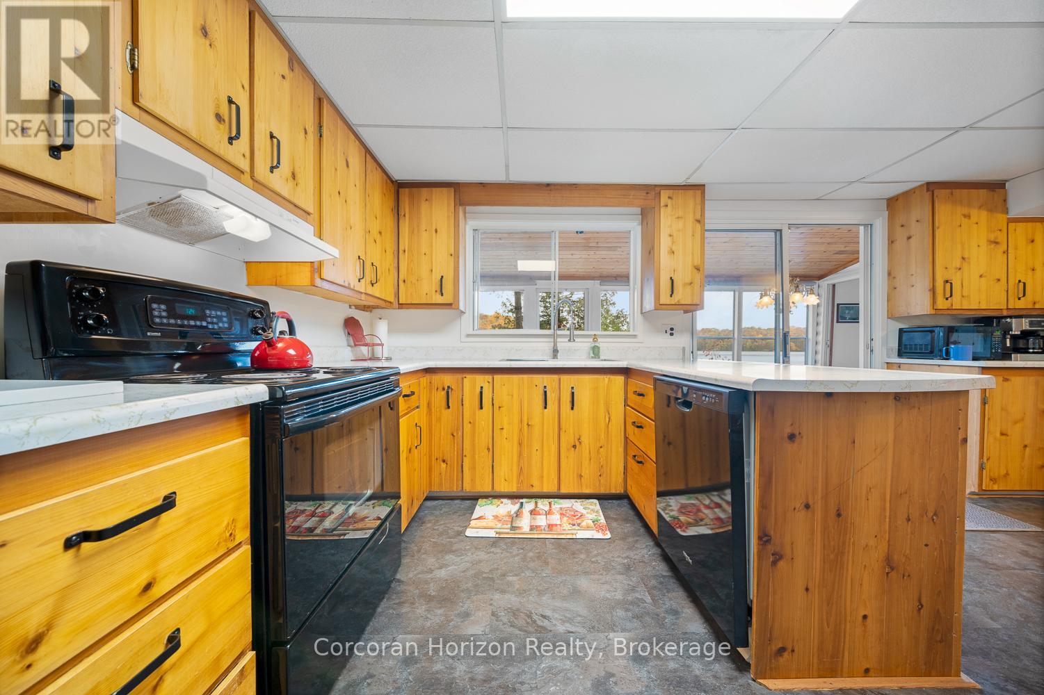 26 Sharon Park Drive, Mckellar, Ontario  P0G 1C0 - Photo 23 - X12879128