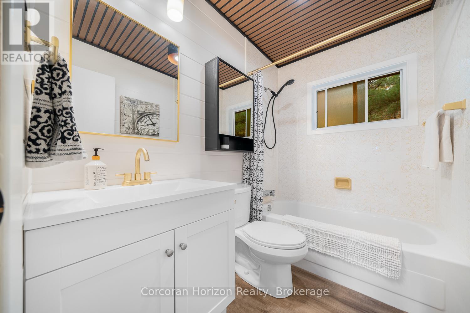 26 Sharon Park Drive, Mckellar, Ontario  P0G 1C0 - Photo 30 - X12879128