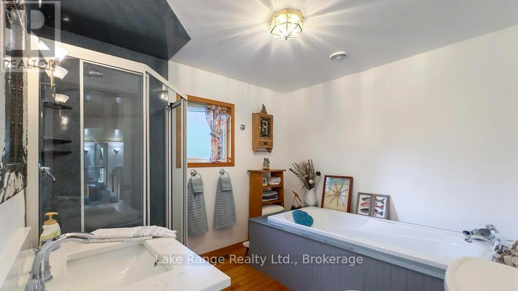 269 Huron Road, Huron-Kinloss, Ontario  N2Z 2X3 - Photo 13 - X12879186