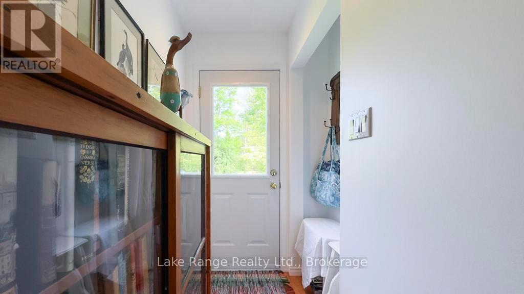 269 Huron Road, Huron-Kinloss, Ontario  N2Z 2X3 - Photo 15 - X12879186