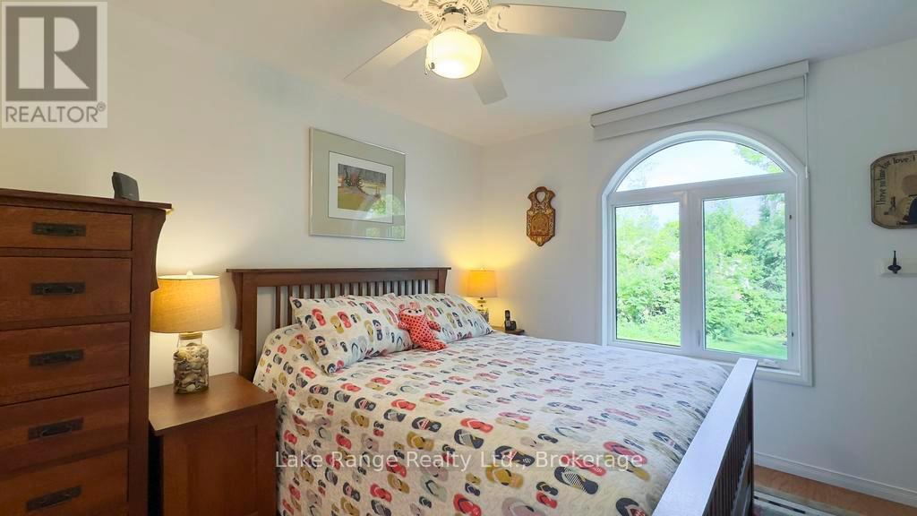 269 Huron Road, Huron-Kinloss, Ontario  N2Z 2X3 - Photo 17 - X12879186