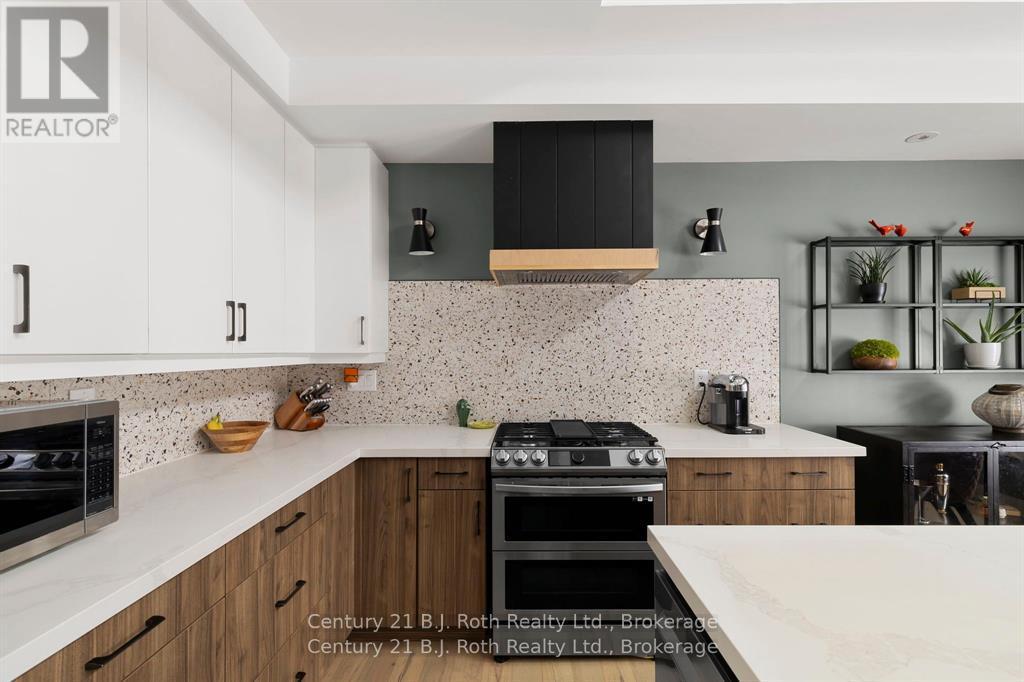 34 Ruby Crescent, Orillia, Ontario  L3V 8M3 - Photo 11 - S12879218