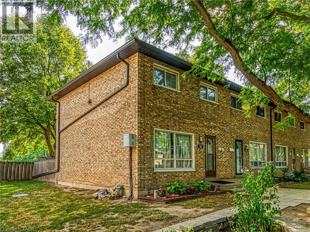 18 RIVERDALE Drive, Hamilton, Ontario