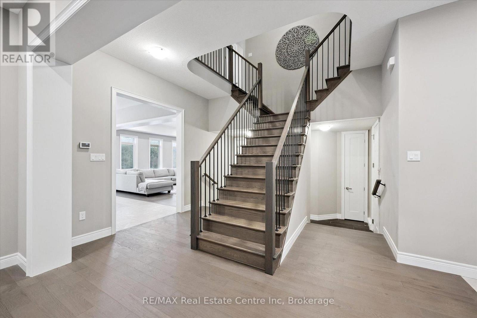 187 Ambrous Crescent, Guelph, Ontario  N1G 0G3 - Photo 17 - X12880122