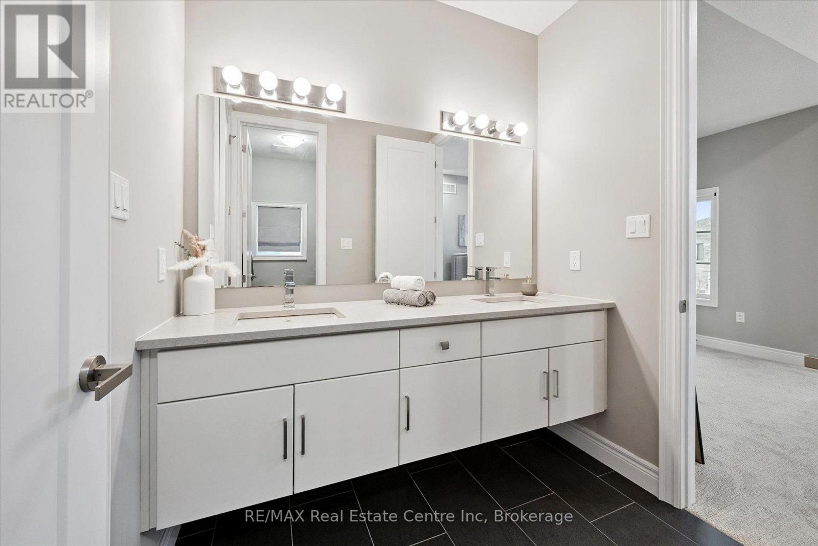 187 Ambrous Crescent, Guelph, Ontario  N1G 0G3 - Photo 29 - X12880122