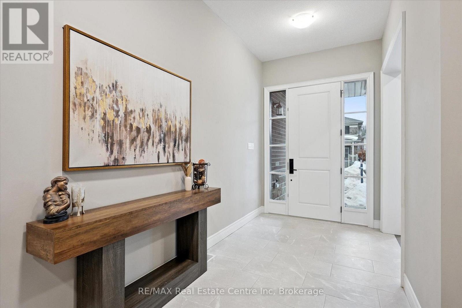 187 Ambrous Crescent, Guelph, Ontario  N1G 0G3 - Photo 3 - X12880122