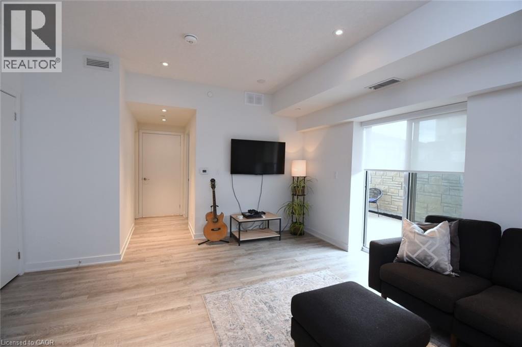 16 Markle Crescent Unit# 111, Ancaster, Ontario  L9G 0H4 - Photo 12 - 40812053