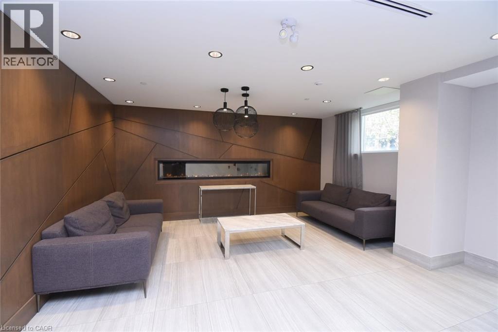 16 Markle Crescent Unit# 111, Ancaster, Ontario  L9G 0H4 - Photo 3 - 40812053