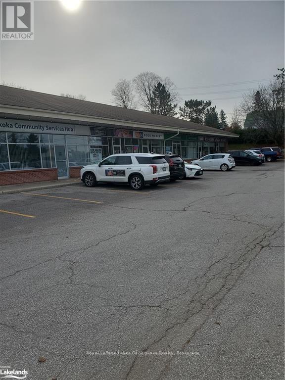 4 - 1 KING WILLIAM STREET, Huntsville, Ontario