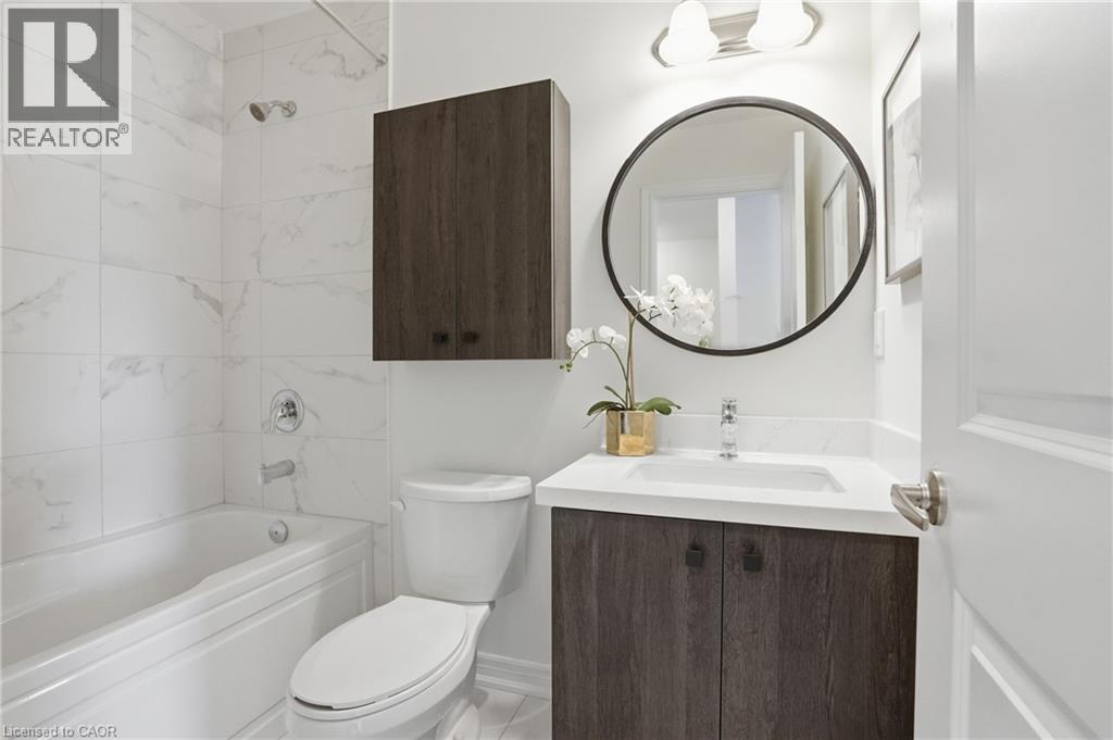 32 Radison Lane, Hamilton, Ontario  L8H 0B5 - Photo 18 - 40812121