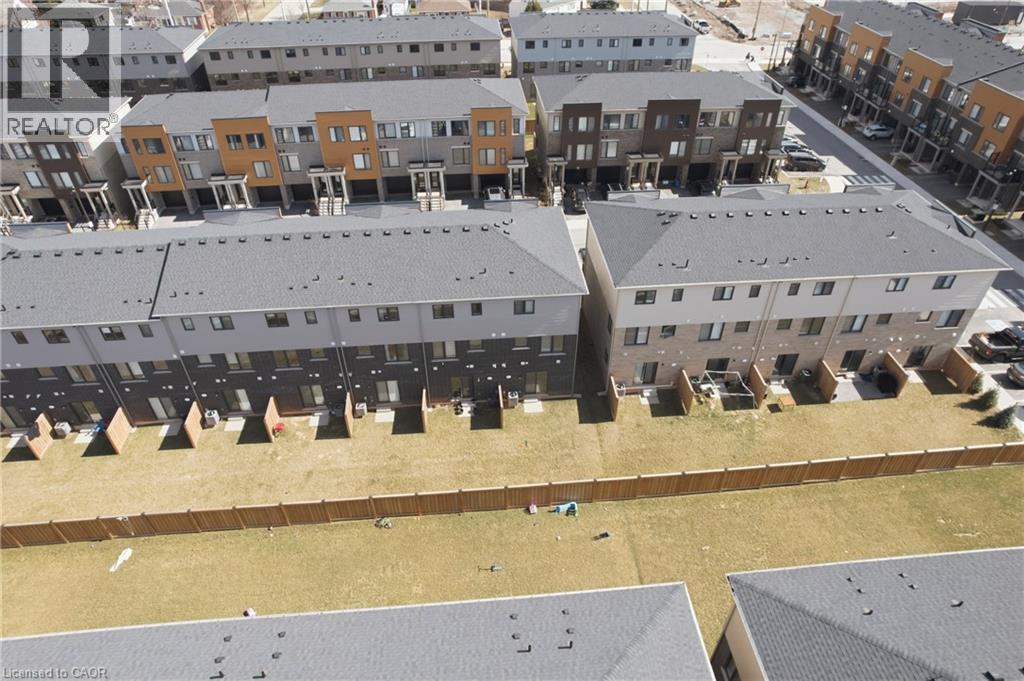 32 Radison Lane, Hamilton, Ontario  L8H 0B5 - Photo 28 - 40812121