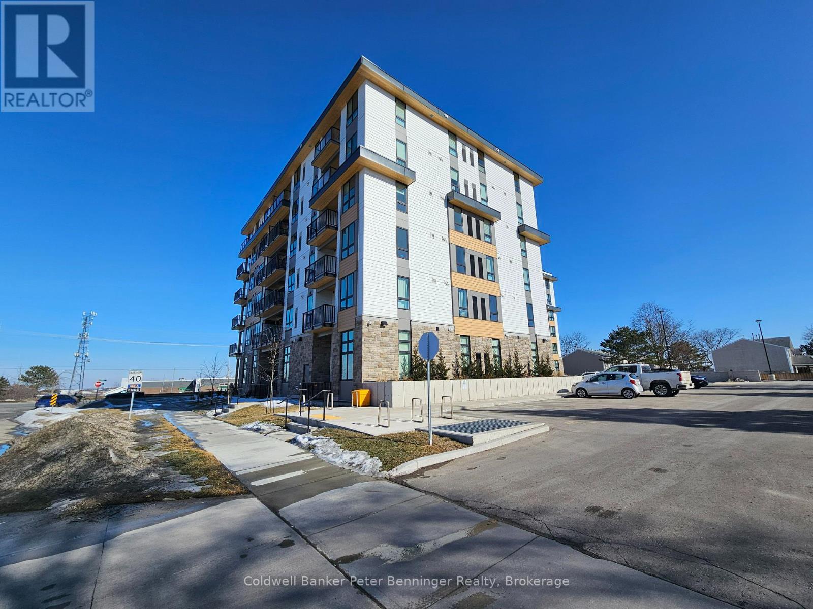 313 - 101 Golden Eagle Road, Waterloo, Ontario  N2V 0H4 - Photo 3 - X12882720