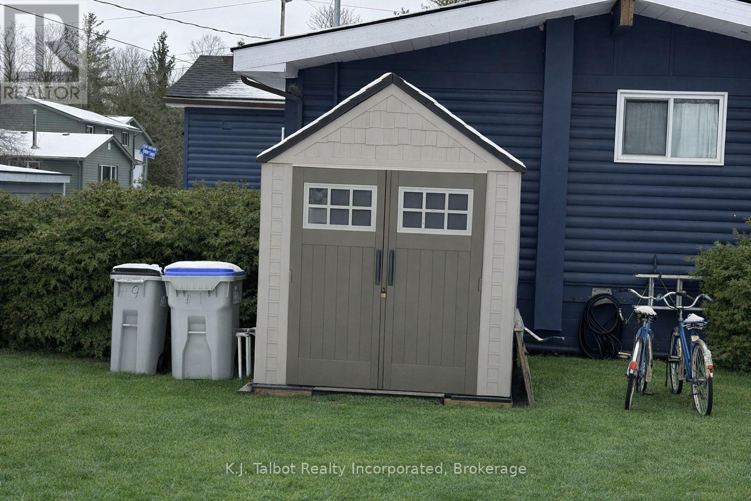 9 Ravine Park Road N, Central Huron, Ontario  N7A 3X8 - Photo 4 - X12883578