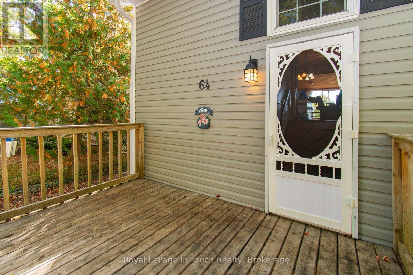 64 Wahnekewening Drive, Tiny, Ontario  L0L 2J0 - Photo 15 - S12884780