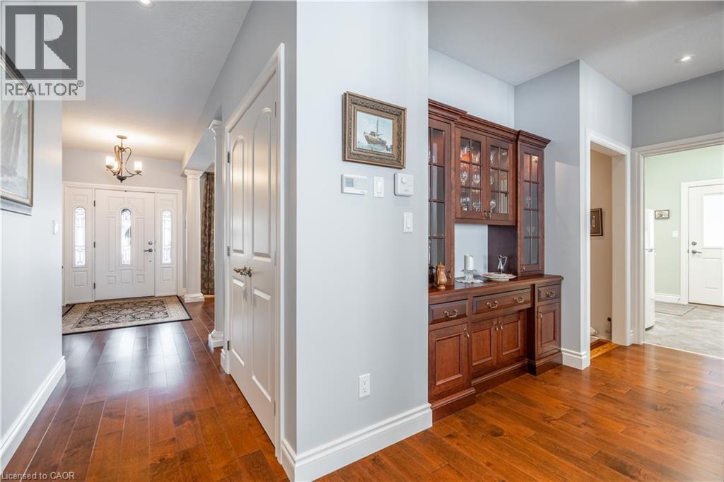 200 Falling Brook Drive, Ancaster, Ontario  L9G 1E6 - Photo 12 - 40812309