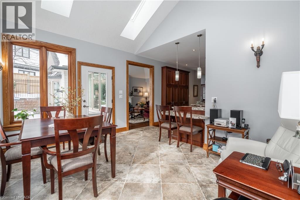 200 Falling Brook Drive, Ancaster, Ontario  L9G 1E6 - Photo 26 - 40812309