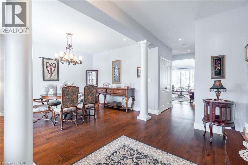 200 Falling Brook Drive, Ancaster, Ontario  L9G 1E6 - Photo 4 - 40812309