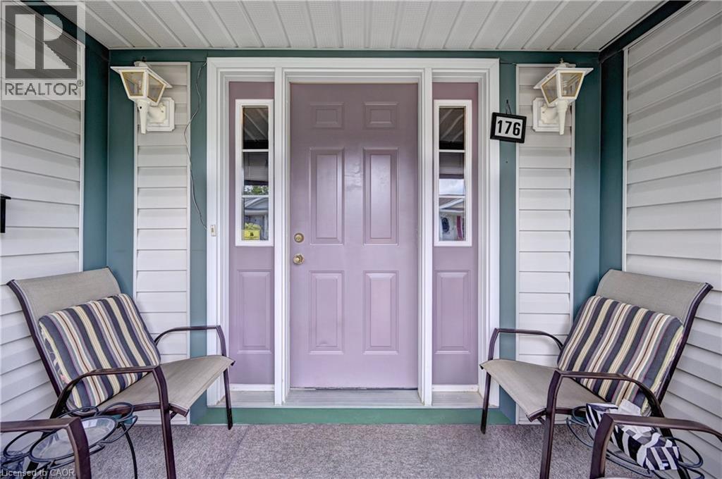 176 Wesley Crescent, Waterloo, Ontario  N2J 4G8 - Photo 4 - 40811664