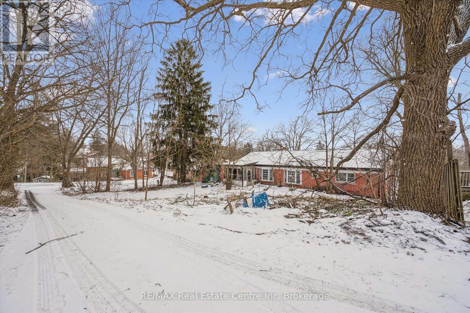 289 St Patrick Street E, Centre Wellington, Ontario  N1M 1M5 - Photo 19 - X12886116