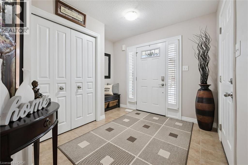 14 Castlebay Street, Kitchener, Ontario  N2R 0G5 - Photo 5 - 40812110