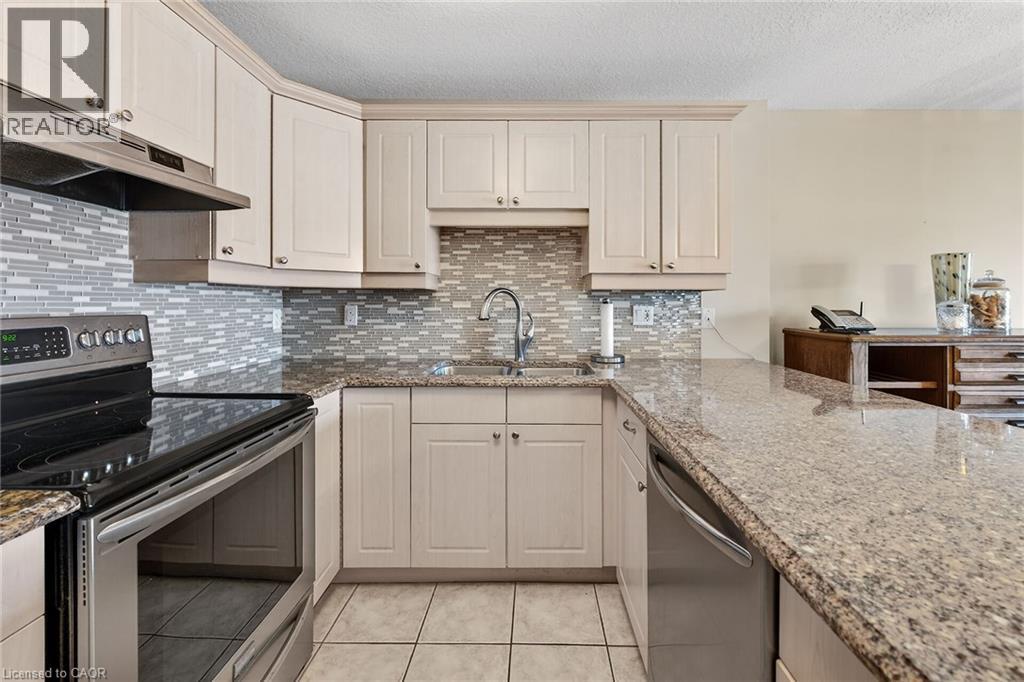 12 St Andrew Street Unit# 205, Port Dover, Ontario  N0A 1N1 - Photo 12 - 40810279