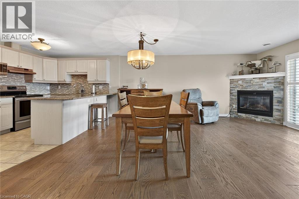 12 St Andrew Street Unit# 205, Port Dover, Ontario  N0A 1N1 - Photo 15 - 40810279