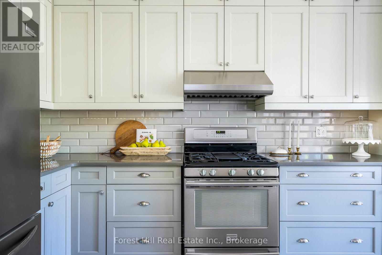 21 Marta Crescent, Barrie, Ontario  L4N 3N6 - Photo 16 - S12886740